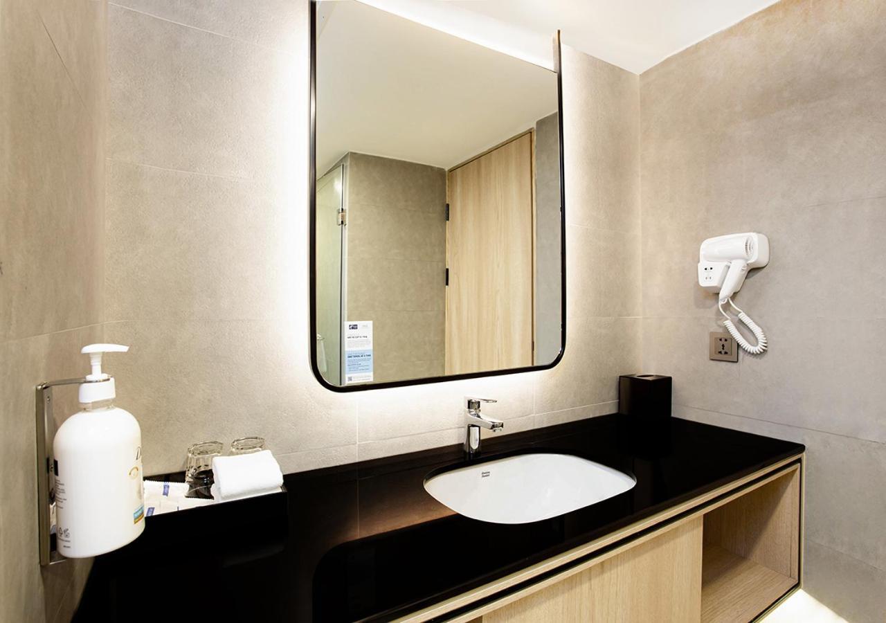 Holiday Inn Express & Suites Bangkok Central Pier By Ihg 外观 照片
