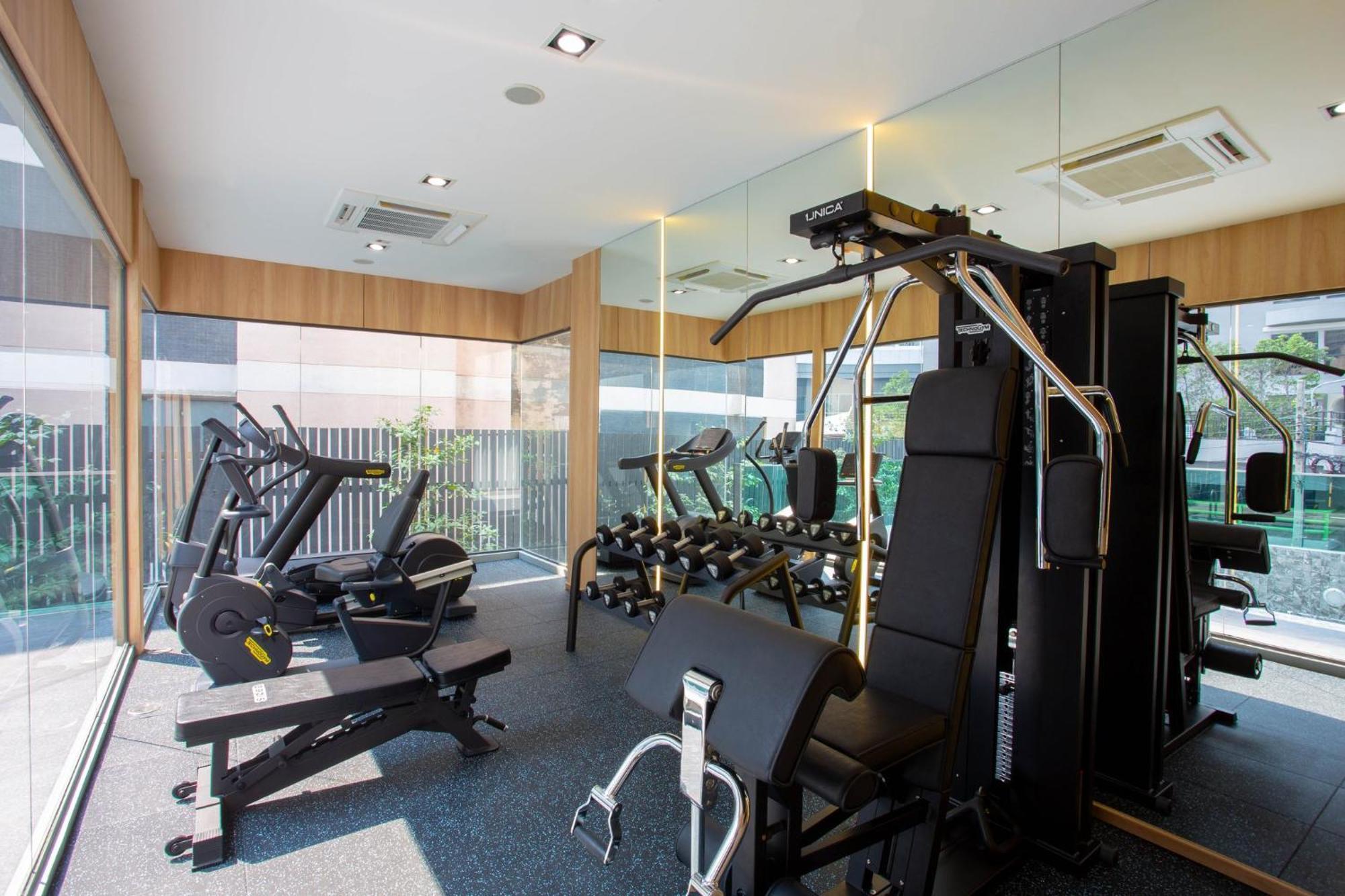 Holiday Inn Express & Suites Bangkok Central Pier By Ihg 外观 照片