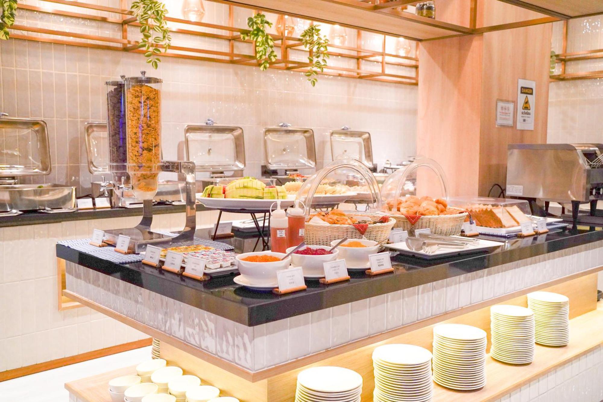 Holiday Inn Express & Suites Bangkok Central Pier By Ihg 外观 照片